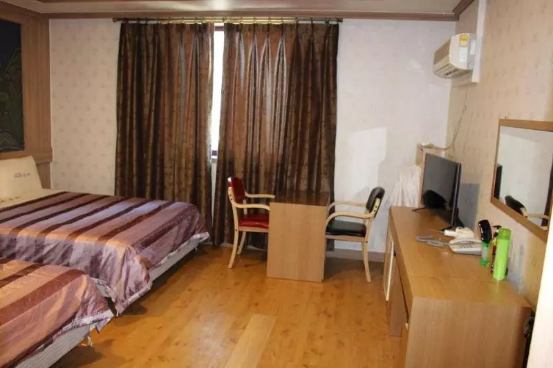 酒店 Parkwood Incheon Airport