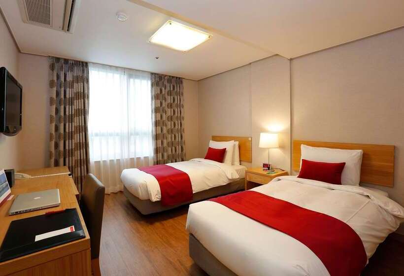 Hotel Ramada By Wyndham Seoul Dongdaemun