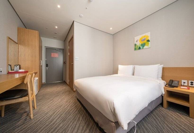 Hotel Ramada By Wyndham Seoul Dongdaemun