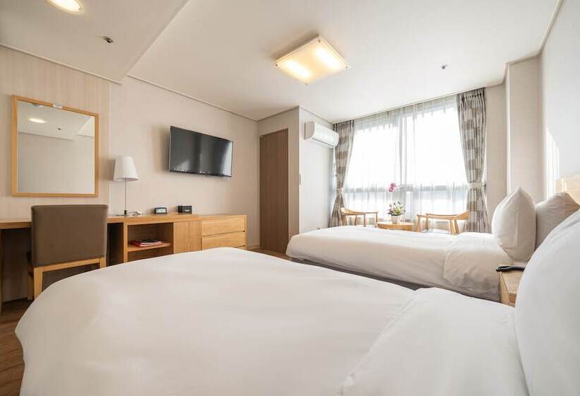 Hotel Ramada By Wyndham Seoul Dongdaemun