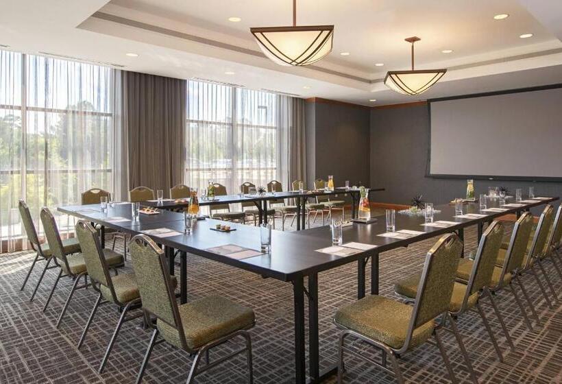 فندق Renaissance Raleigh North Hills