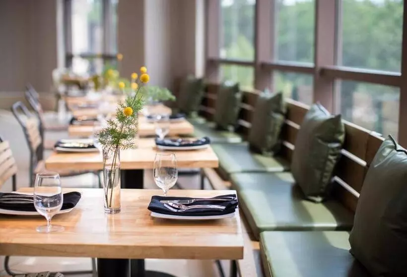 酒店 Renaissance Raleigh North Hills