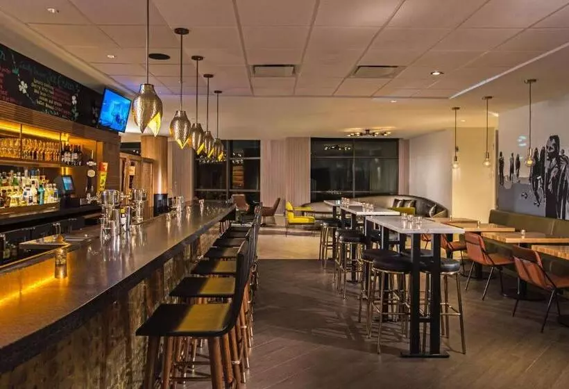 酒店 Renaissance Raleigh North Hills