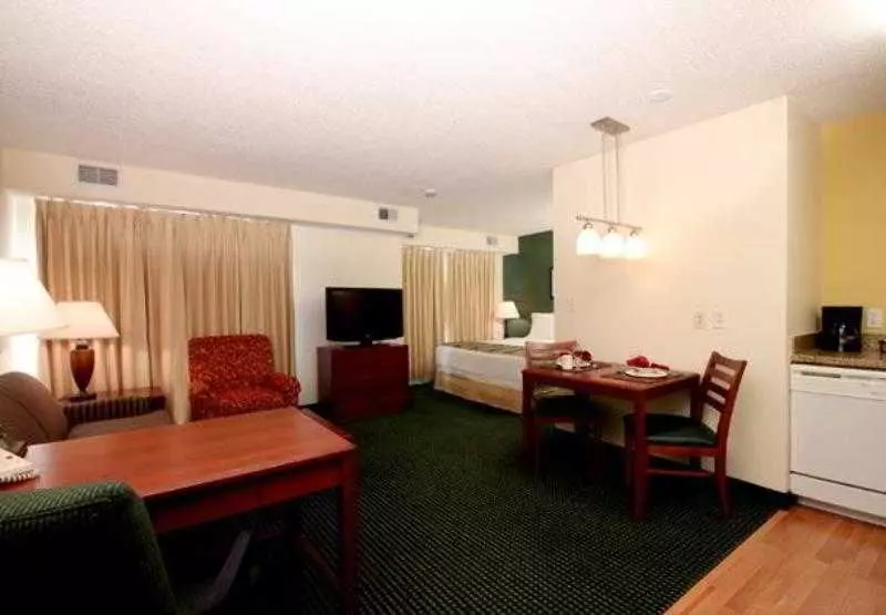 Hotel Residence Inn Houston Intercontinental Airport At Greenspoint