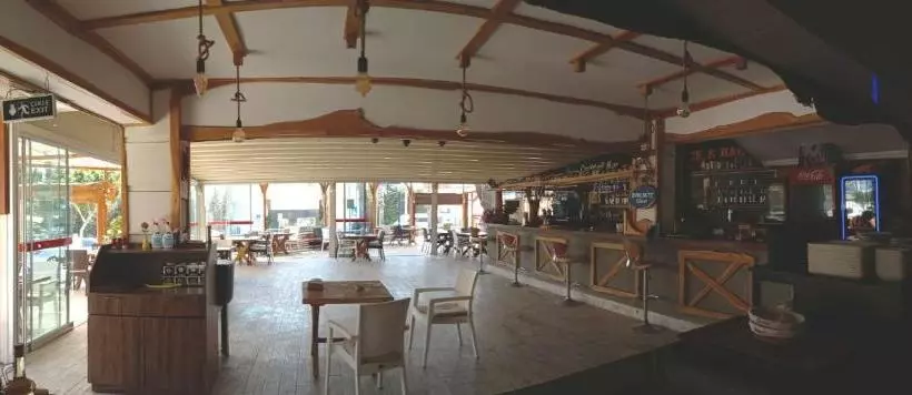 בית מלון כפרי Side Alya