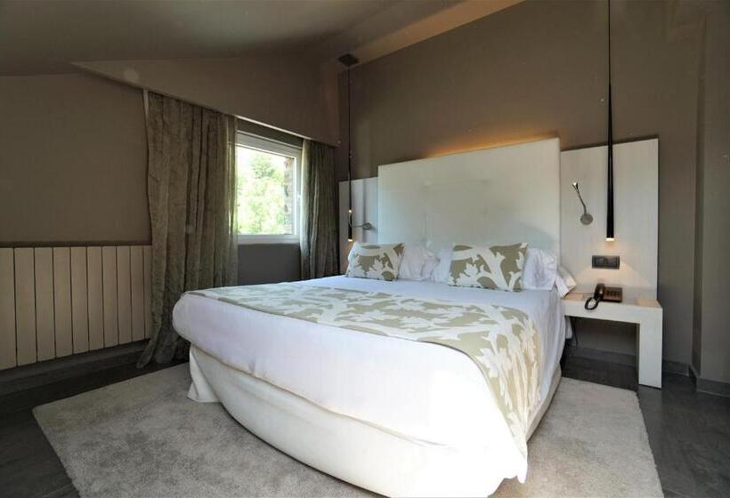 هتل & Spa Xalet Bringue