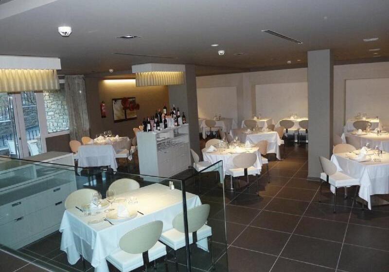 هتل & Spa Xalet Bringue