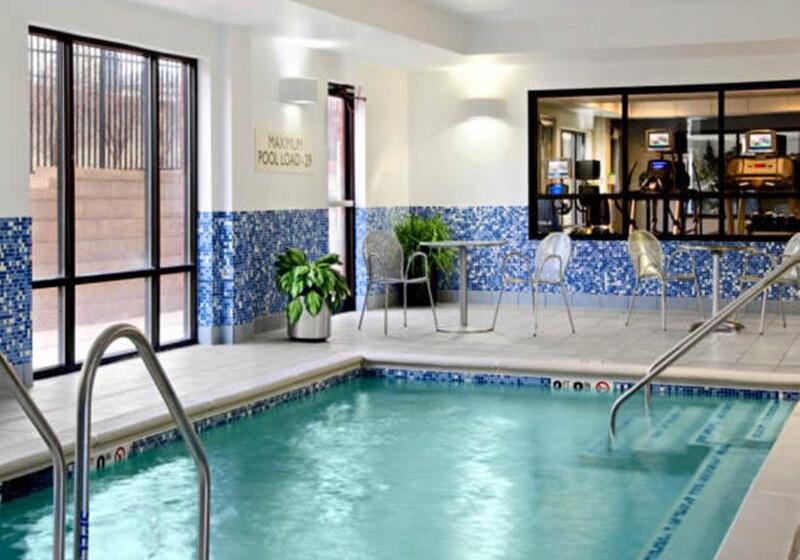 فندق Springhill Suites St. Louis Brentwood