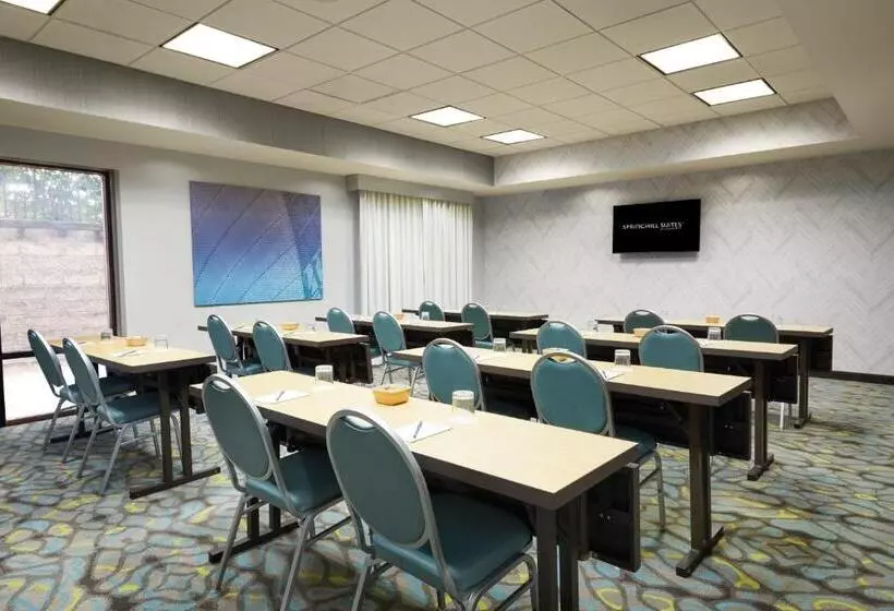 ホテル Springhill Suites St. Louis Brentwood