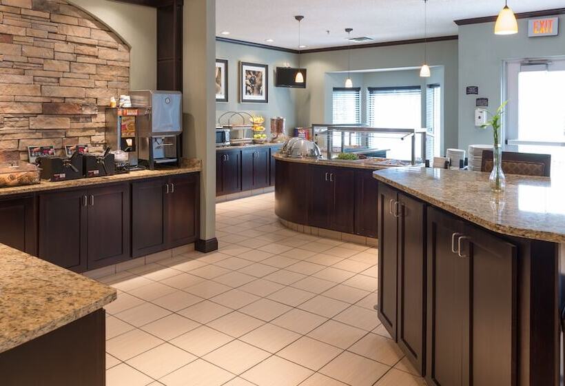 هتل Staybridge Suites Fargo By Ihg