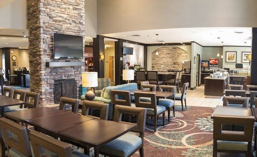 هتل Staybridge Suites Fargo By Ihg