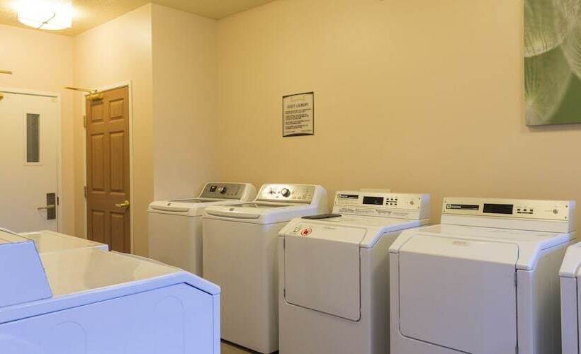 هتل Staybridge Suites Fargo By Ihg