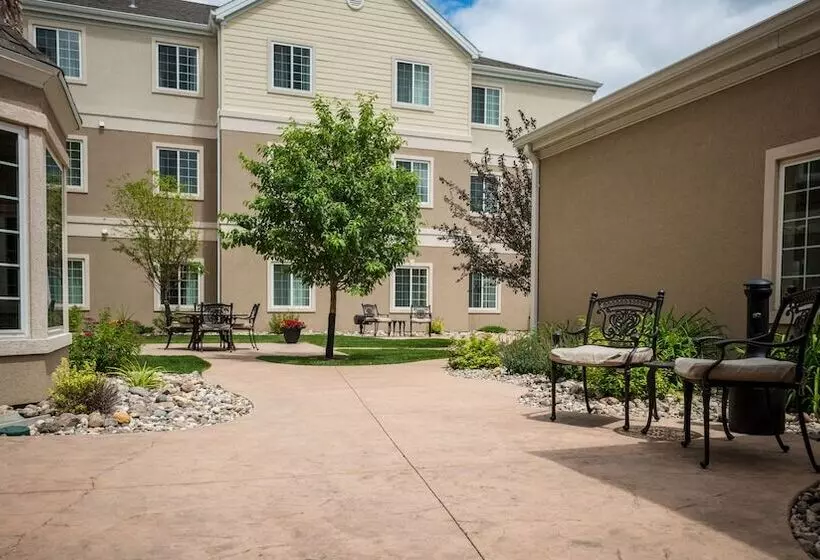 هتل Staybridge Suites Fargo By Ihg