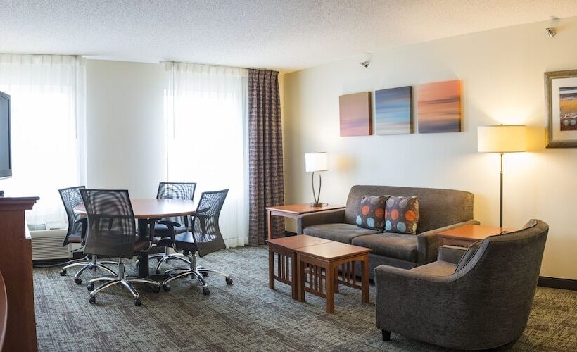 هتل Staybridge Suites Fargo By Ihg