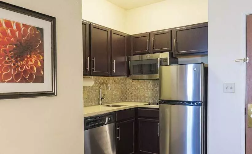 هتل Staybridge Suites Fargo By Ihg