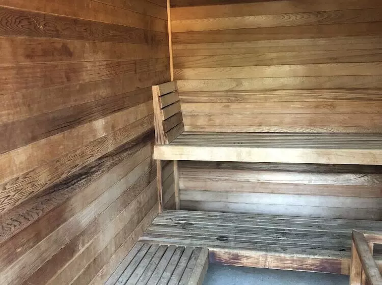 Отель The Juliet