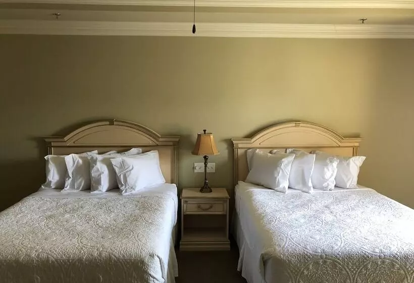 Отель The Juliet