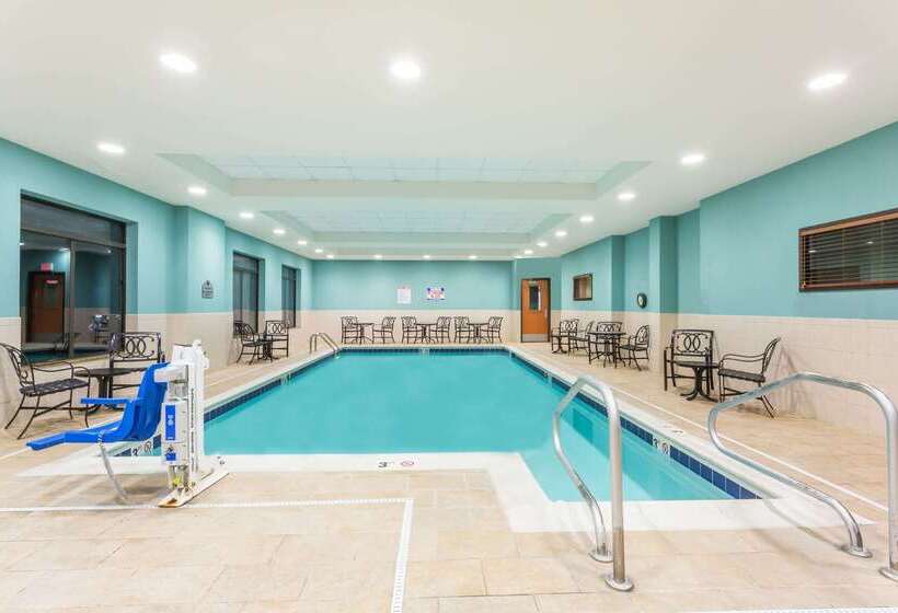 فندق Wingate By Wyndham Richmond Short Pump