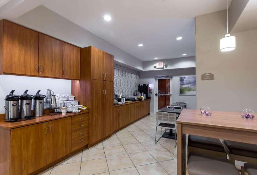 Microtel Inn & Suites By Wyndham Port Charlotte Punta Gorda