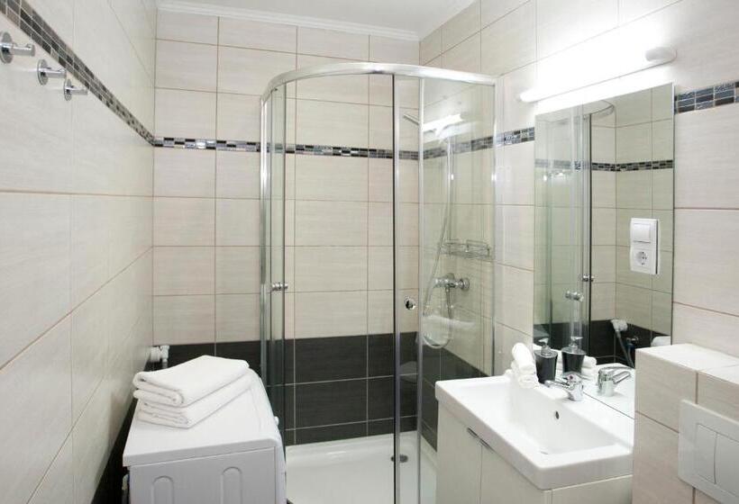 Aurora Apartment Danube View