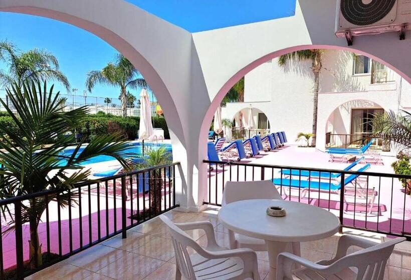 Florence Hotel Apartments