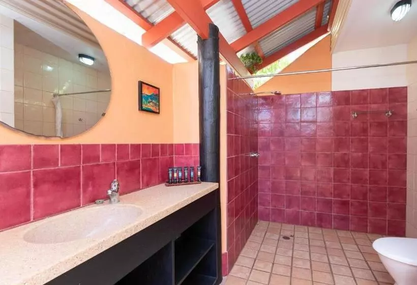 Отель Bali Hai Resort & Spa