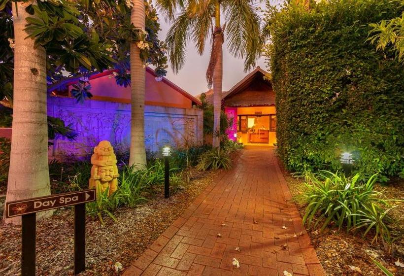 호텔 Bali Hai Resort & Spa