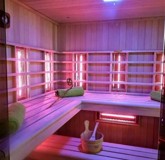 Hotel Bartók Tér Panzió