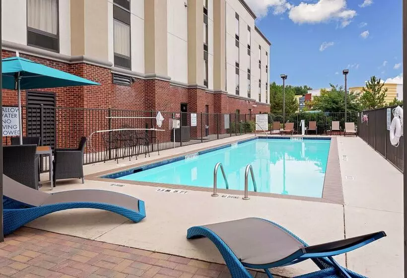 Отель Hampton Inn Atlantafairburn