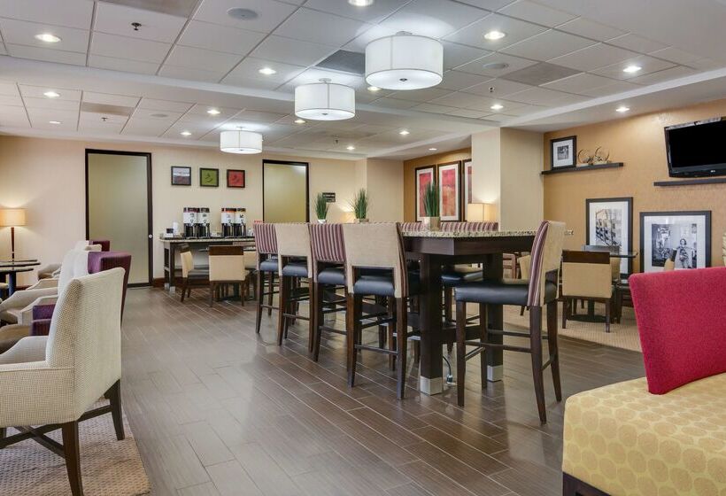 ホテル Hampton Inn Atlantafairburn
