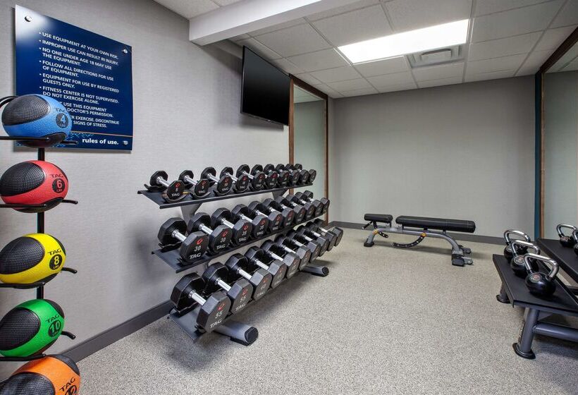 酒店 Hampton Inn Clarion