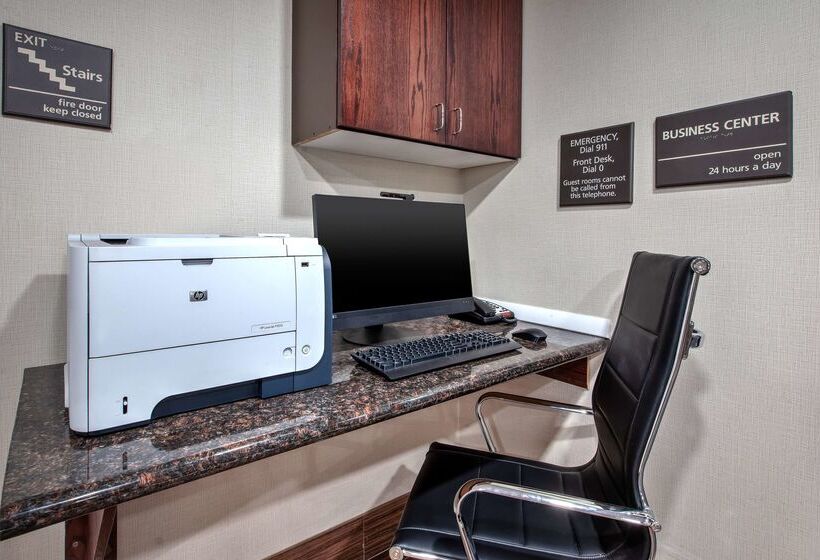 酒店 Hampton Inn Clarion