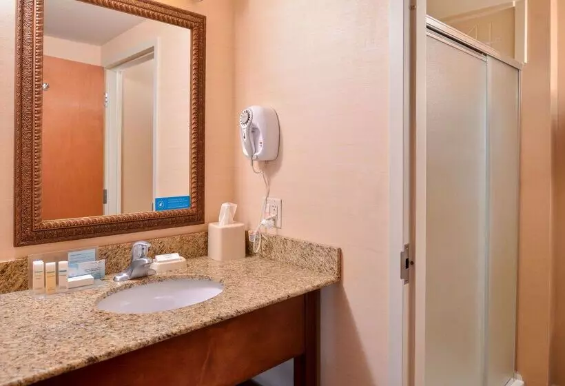 فندق Hampton Inn York