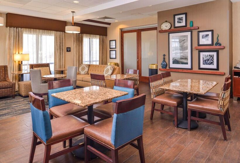 בית מלון כפרי Hampton Inn York