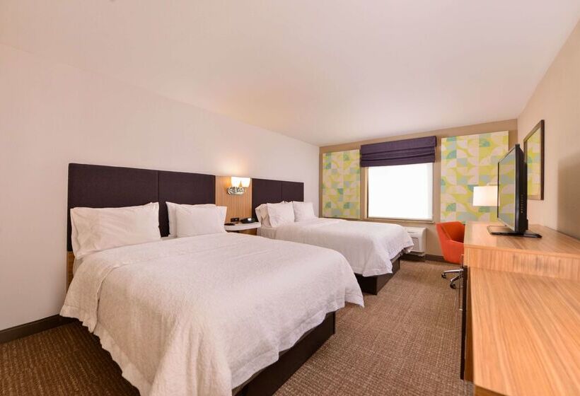 בית מלון כפרי Hampton Inn York