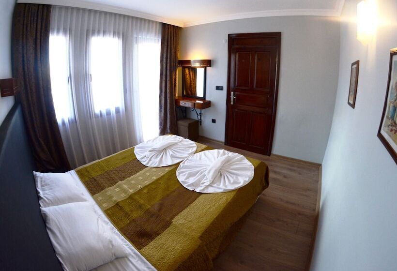 酒店 Hisar Holiday Club