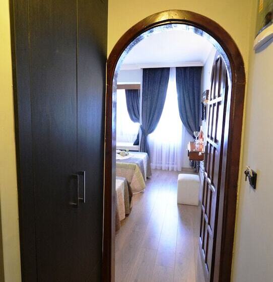 酒店 Hisar Holiday Club