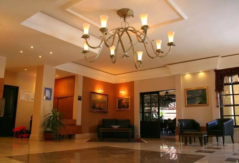 ホテル Hisar Holiday Club