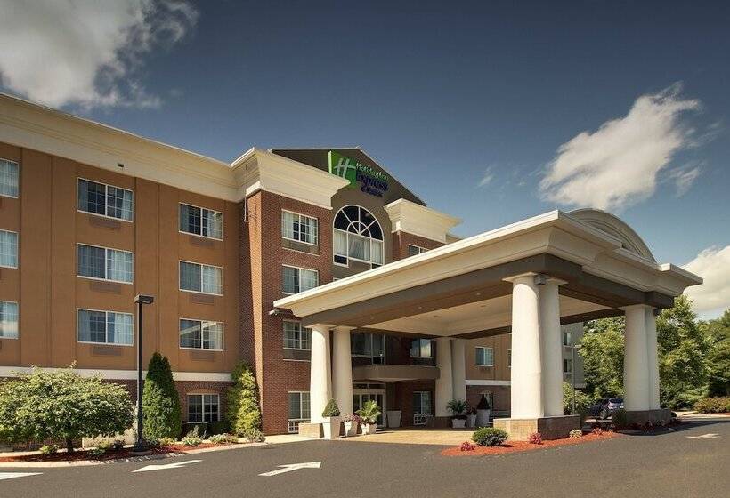 Holiday Inn Express Hotel & Suites Middleboro Raynham, An Ihg