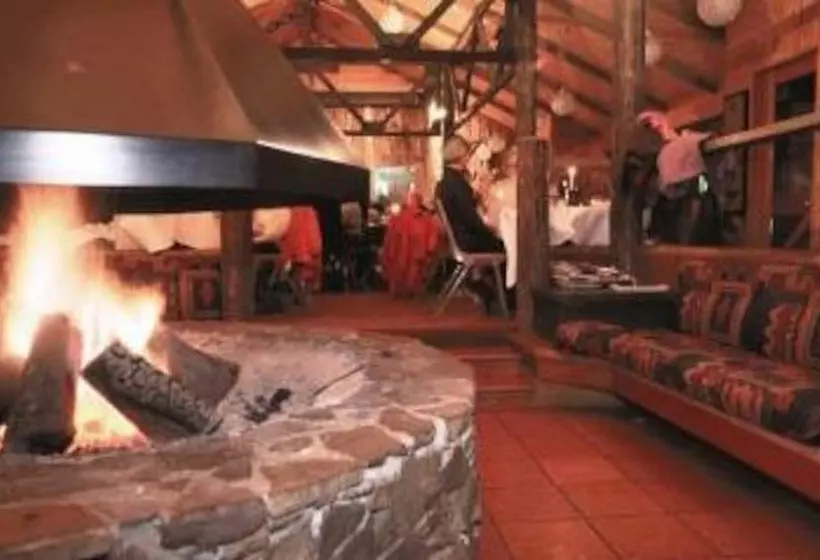 호텔 Jemby Rinjah Eco Lodge