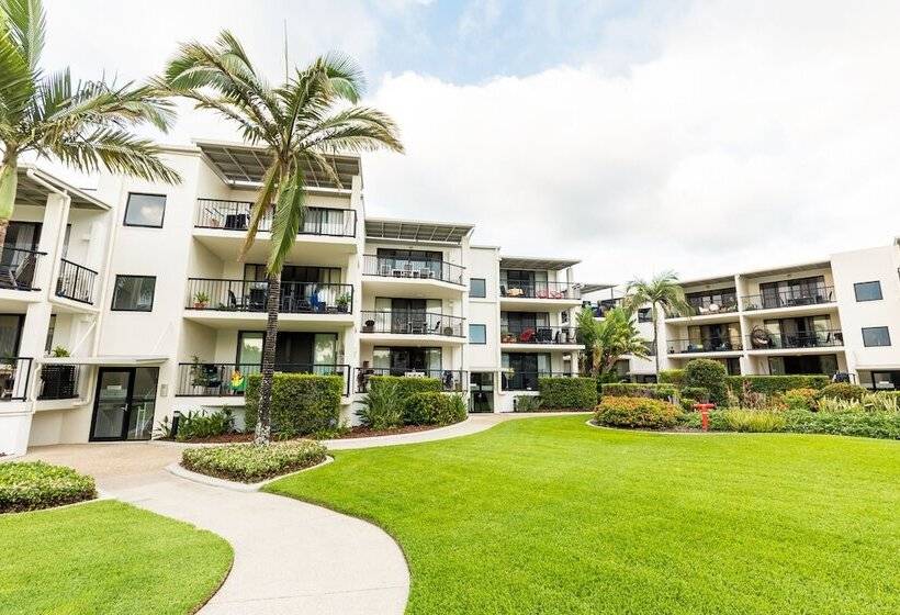 בית מלון כפרי Marcoola Beach Resort