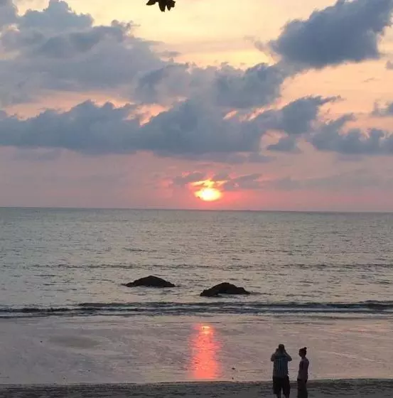 Hotel At Bangsak Resort