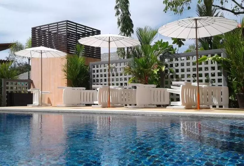 Hotel At Bangsak Resort