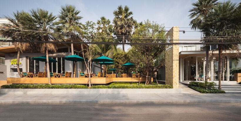 בית מלון כפרי Bannpantai Resort