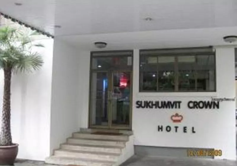 Hotel Crown Bts Nana