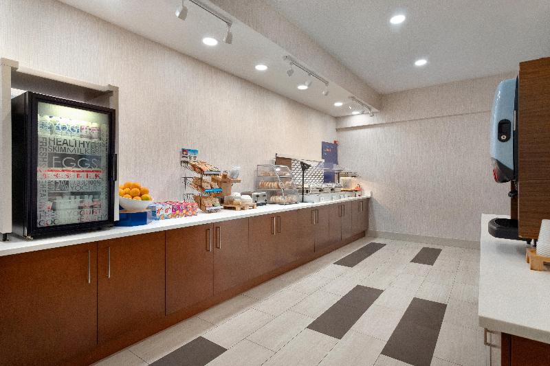 ホテル Holiday Inn Express & Suites Searcy, An Ihg