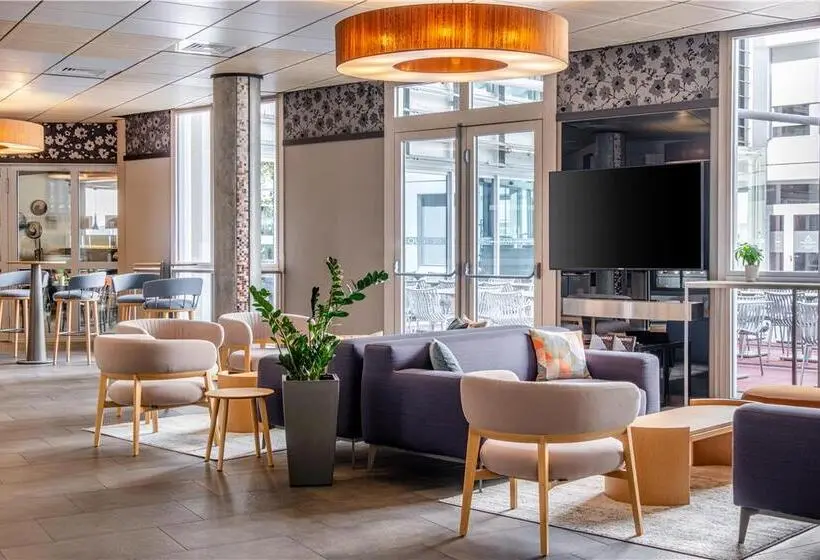 Hotel Lyonouest