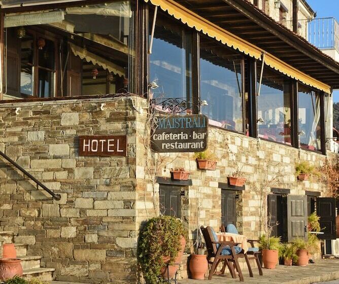호텔 Maistrali