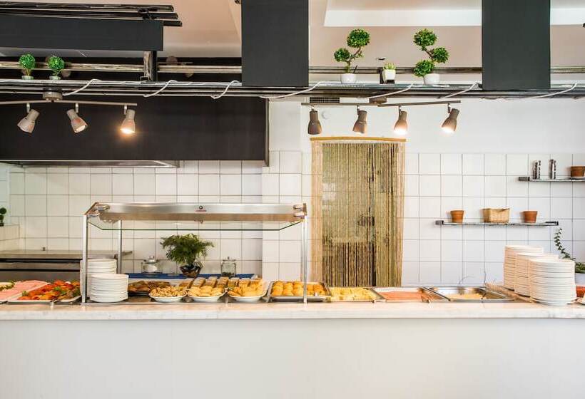 酒店 Potidea Golden Beach