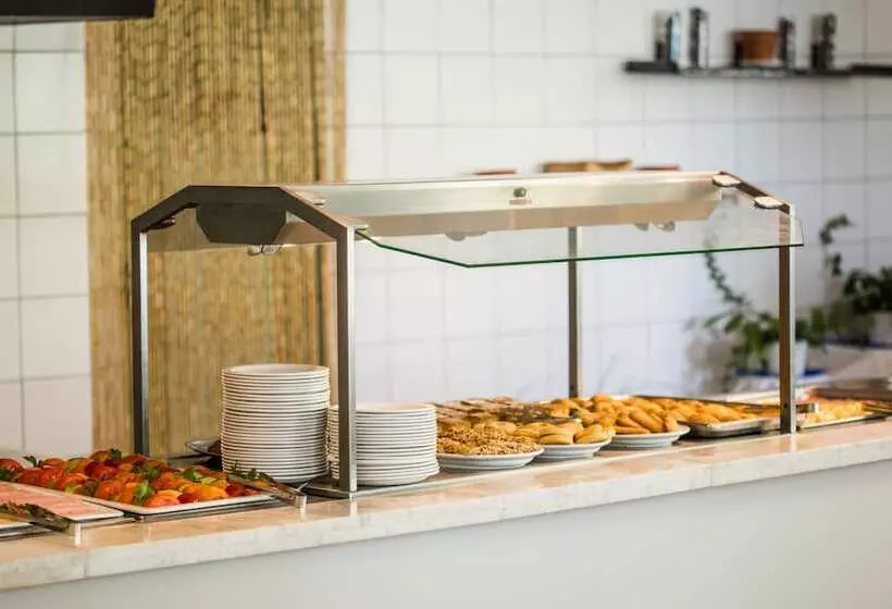 בית מלון כפרי Potidea Golden Beach